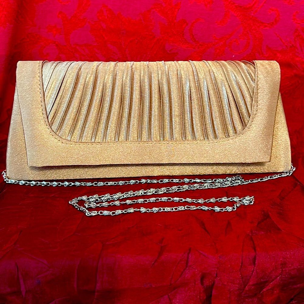 Classic Bijoux Terner Gold Satin Clutch with Chain